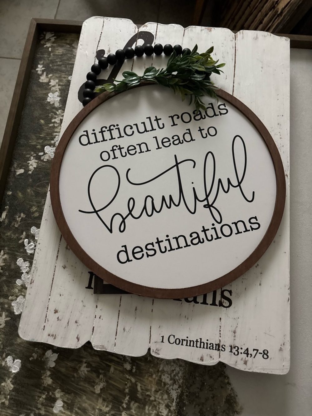 Round Motivational Wall Sign in White and Brown - "Beautiful Destinations"